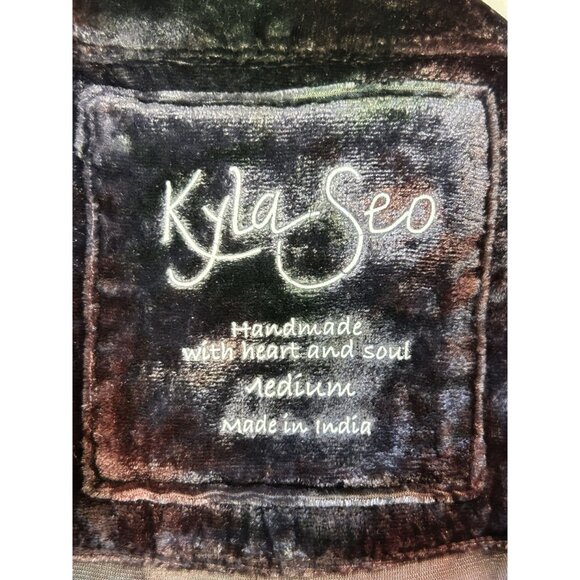 Kyla Seo Raeli Shirt Velvet Top in Deep Camo Tie Dye - Sz M - NWT - Picture 5 of 8